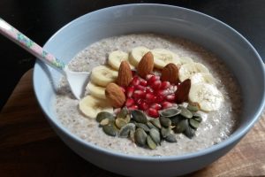 Recette de porridge aux graines de sarrasin, pour changer